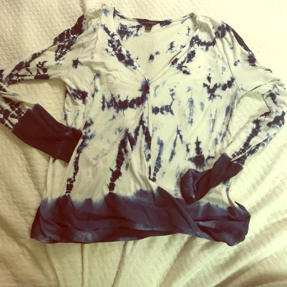 Xs Rock & Republic top shirt blue white tye dye